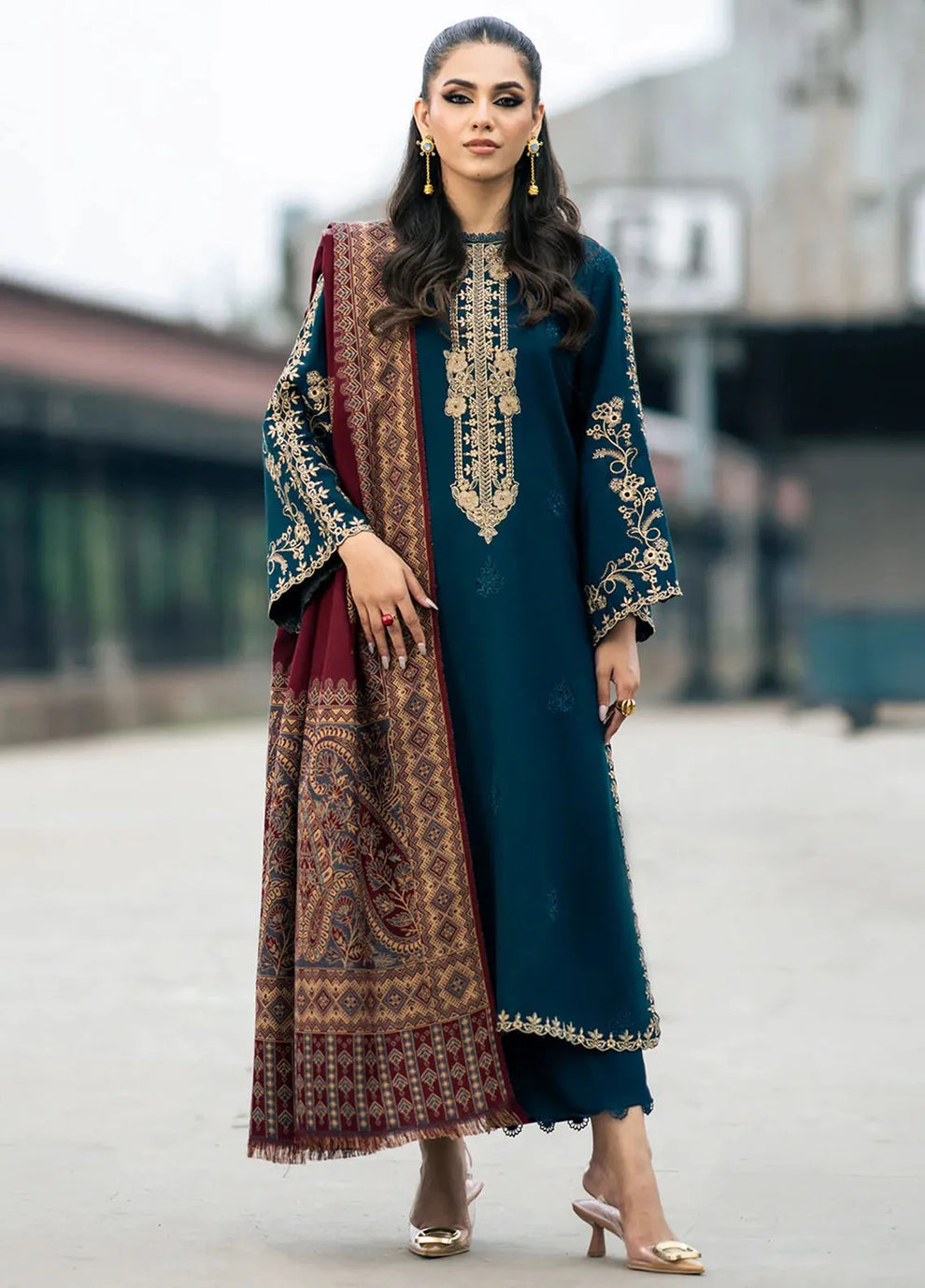 3Pc HEAVY EMBROIDERED DHANAK SUIT – LUXURY WINTER COLLECTION AY-1018