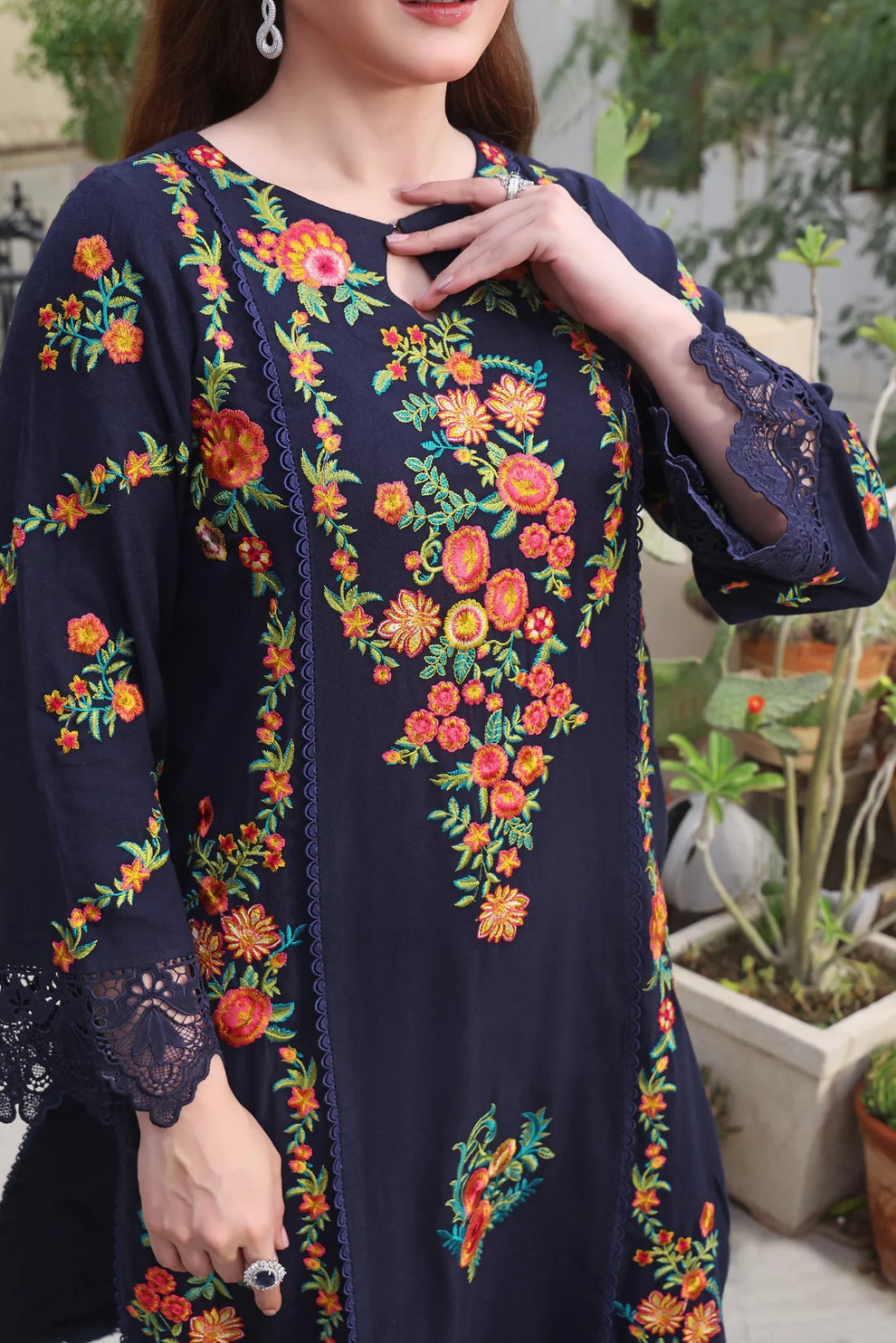 3PC EMBROIDERED DHANAK SUIT AY-1010